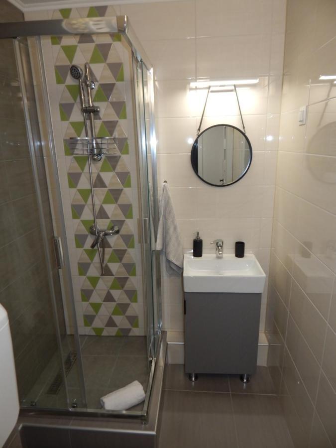 Pisztácia 2020 Apartman Kazincbarcika Exterior foto